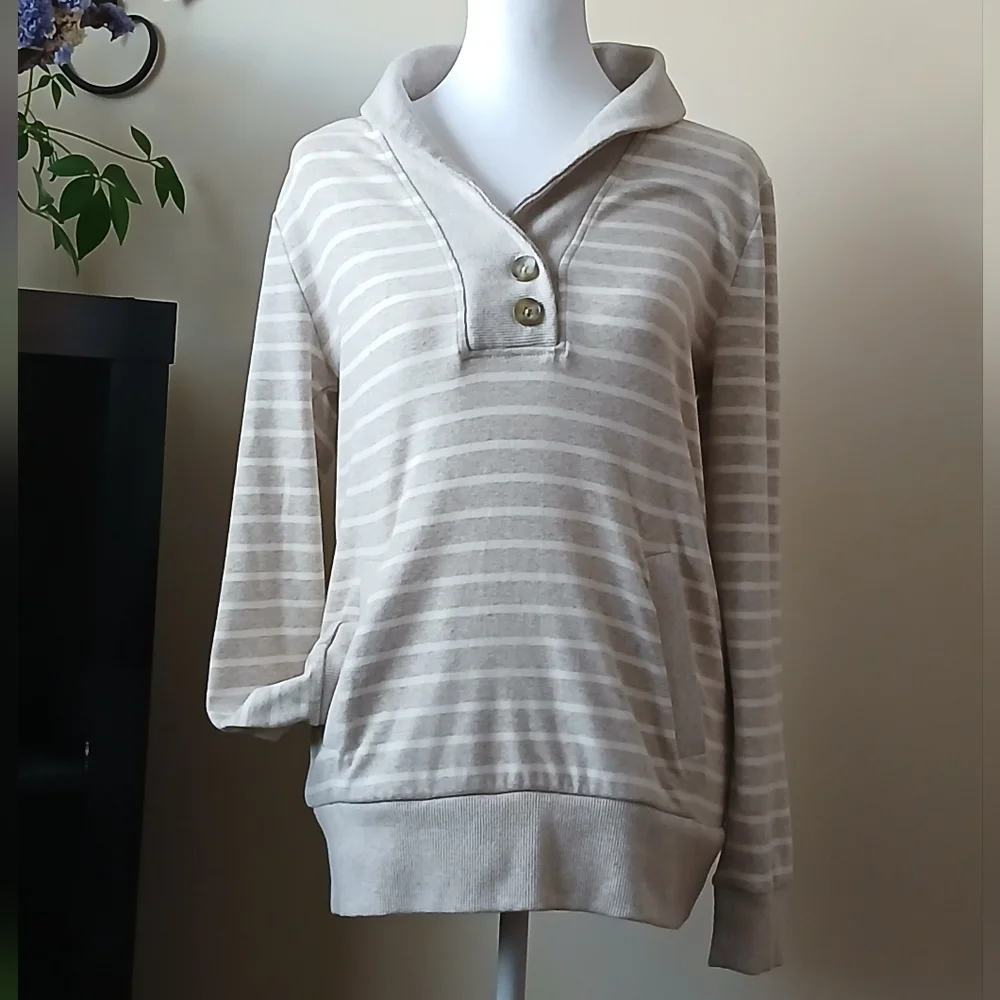 Banana Republic Women's Size Small Beige Striped Sweater